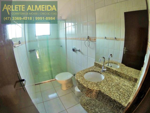 0_10649_9491