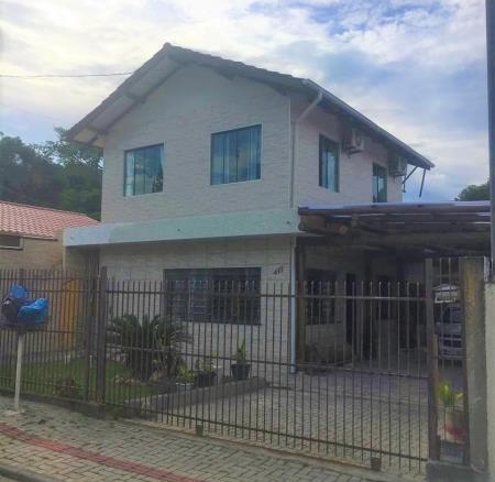 Casa - Porto Belo SC
