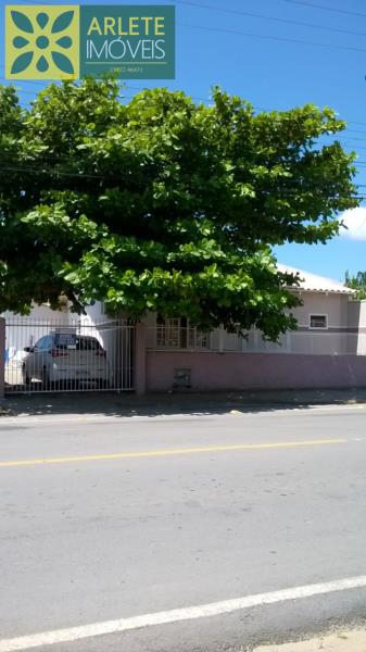 Casa – Porto Belo SC