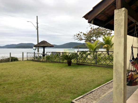 Casa - Porto Belo SC