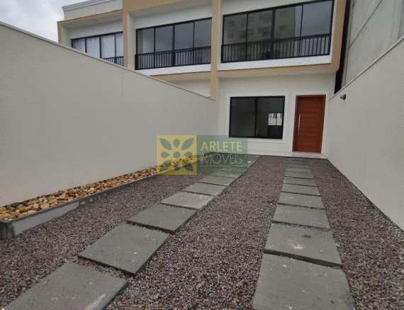 Sobrado - Porto Belo SC